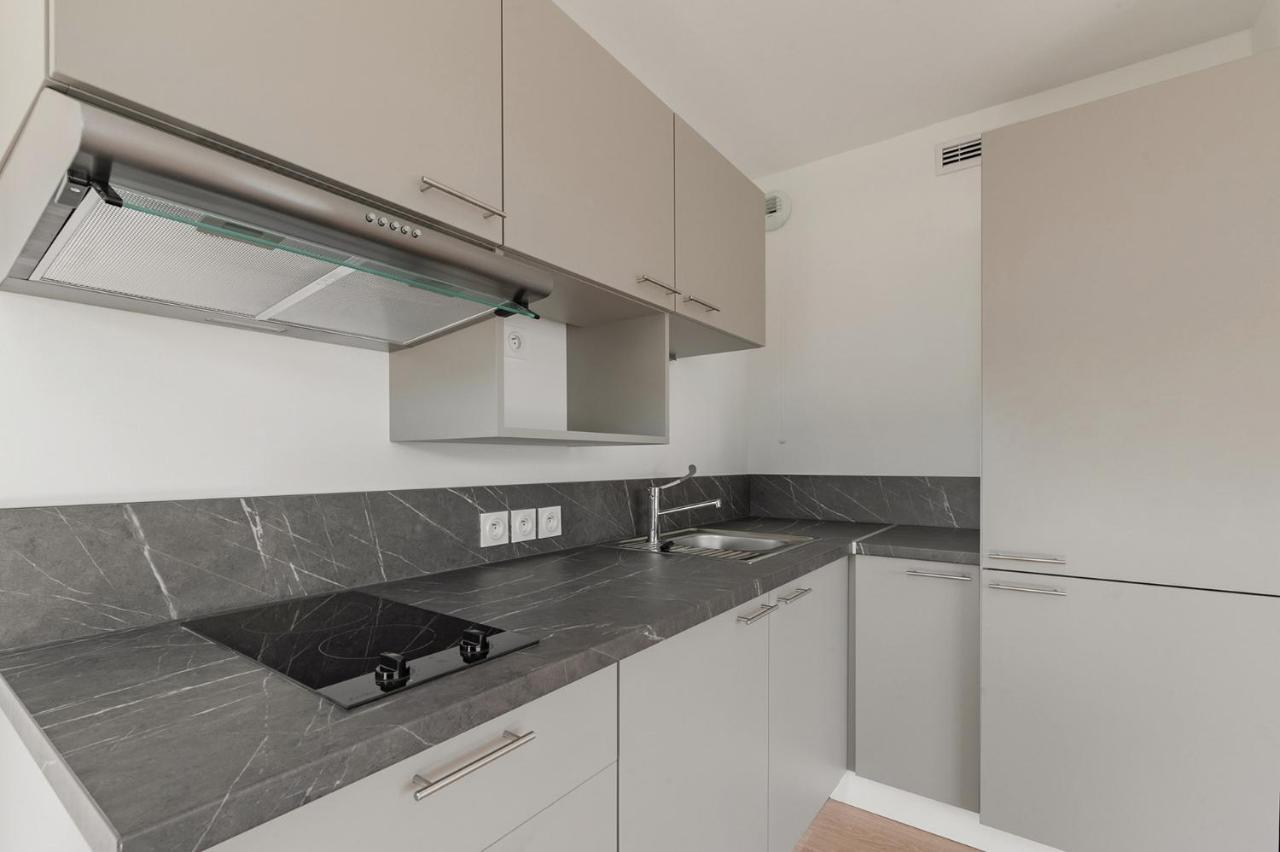 Ovelia Poissy - Les Romantiques Extérieur photo
